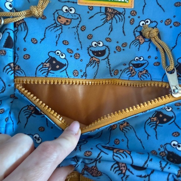 Cookie Monster Mini Backpack 11” Sesame Street Blue 2022 Like New - Picture 7 of 9
